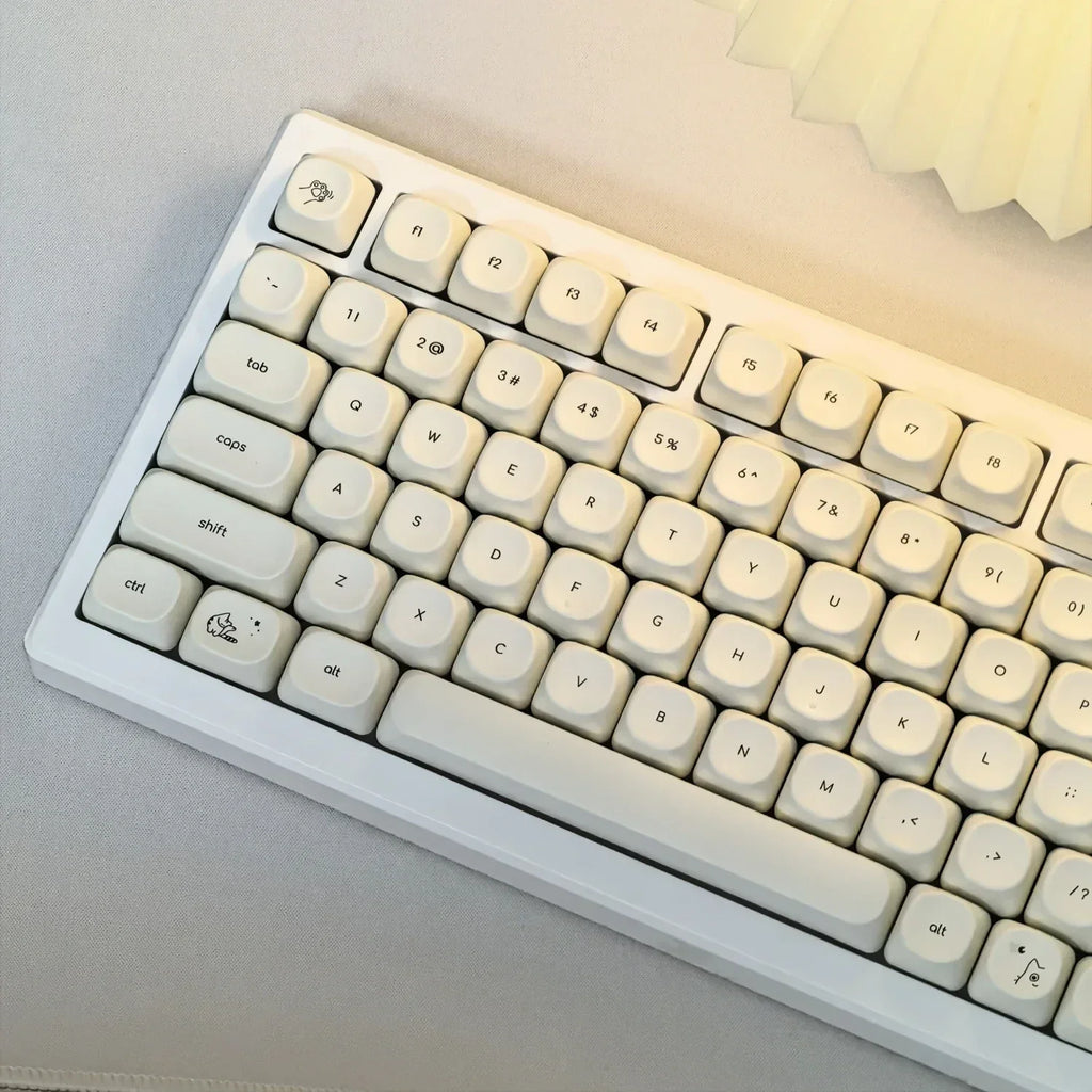 Milky White Cat PBT Keycaps: Ultimate MOA Custom Upgrade