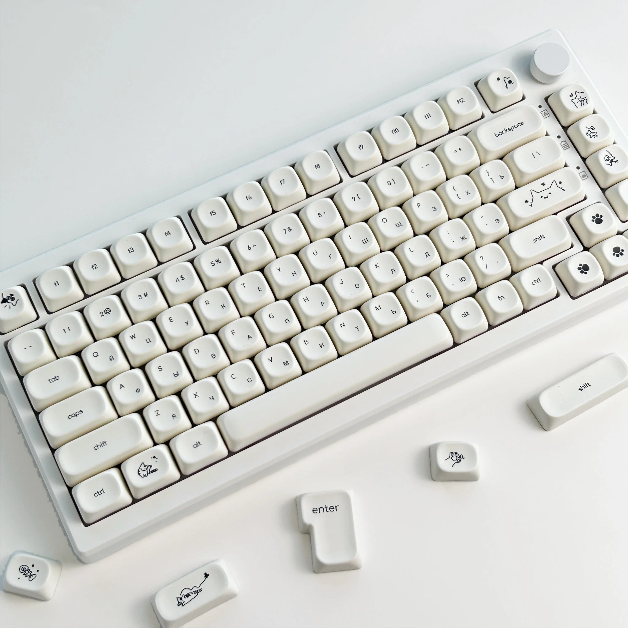 Milky White Cat PBT Keycaps: Ultimate MOA Custom Upgrade